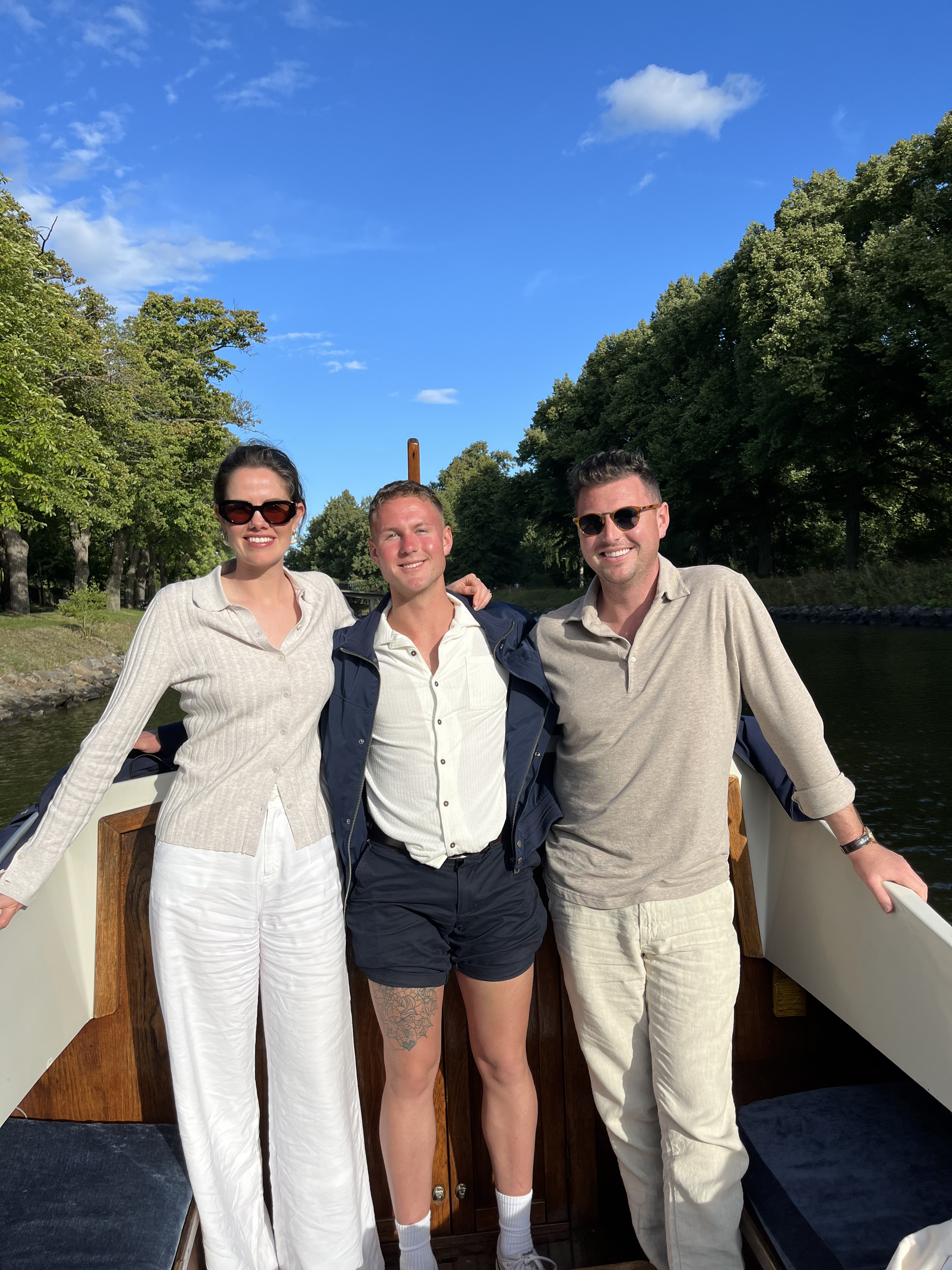 Monark moment on the water