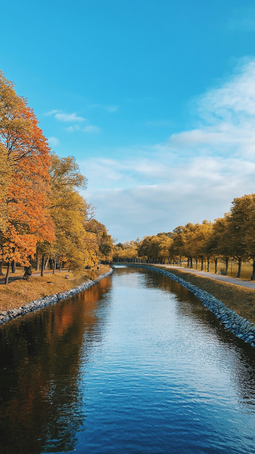 Autumn canal scenery on a Monark tour